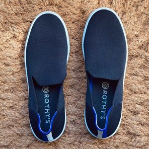 Rothy’s size 9 slip-on “The Sneaker” in black